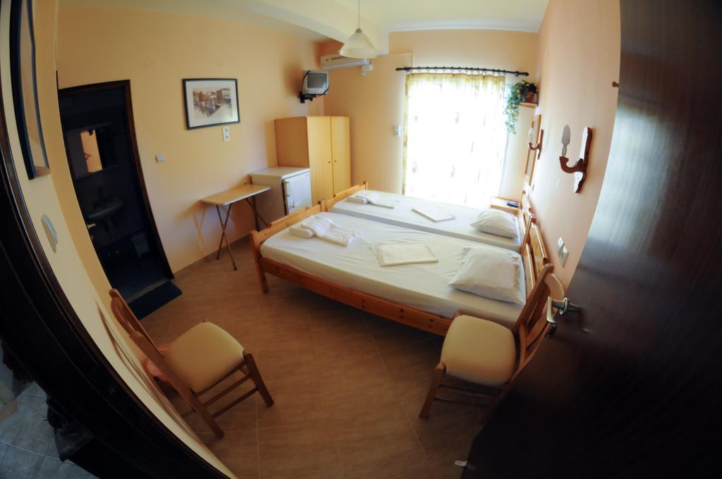 Nefeli Rooms Pefki  Pokoj fotografie