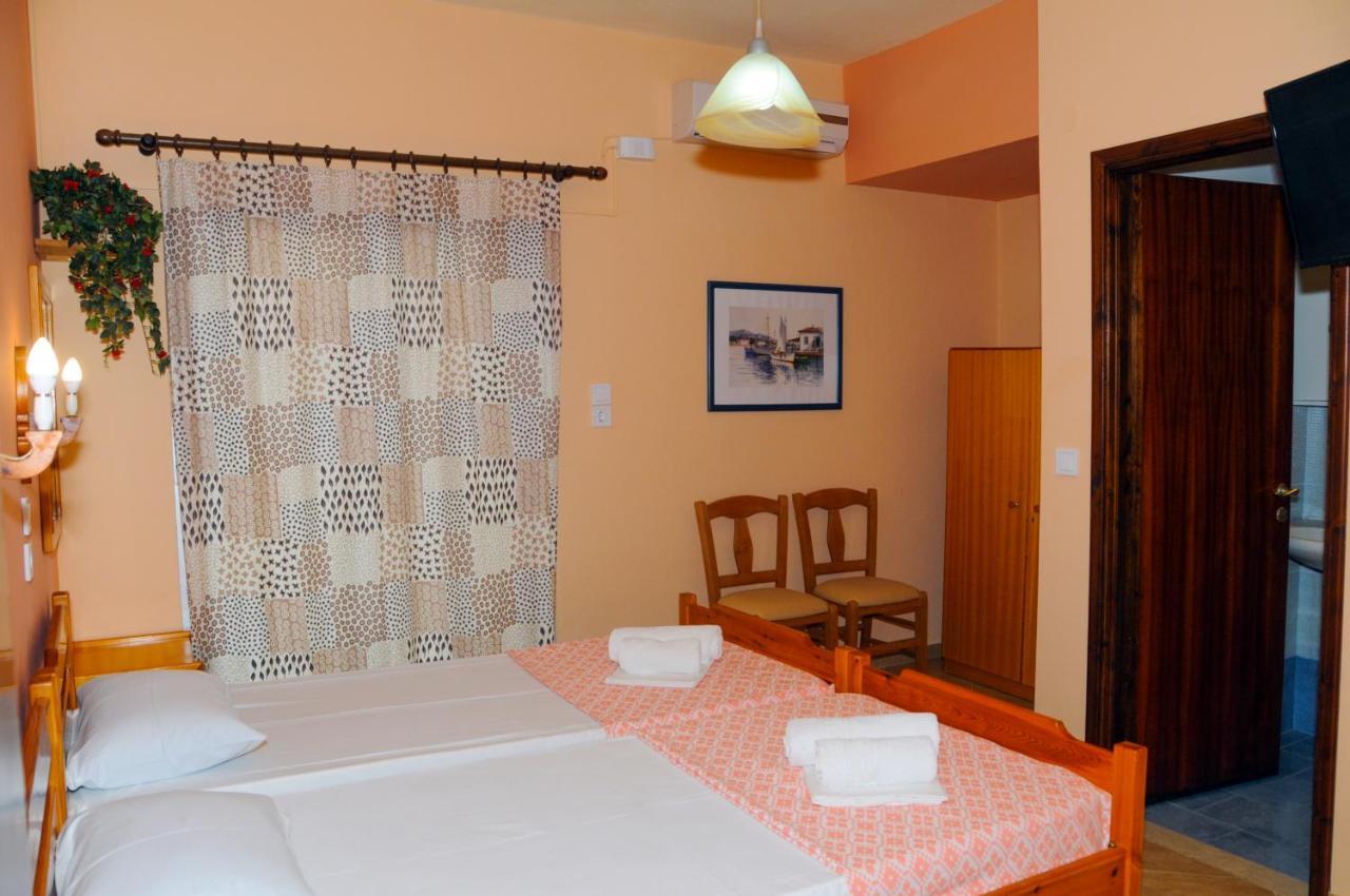 Nefeli Rooms Pefki  Pokoj fotografie